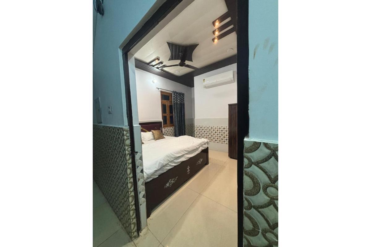 Rudra Inn Ayodhya Bagian luar foto